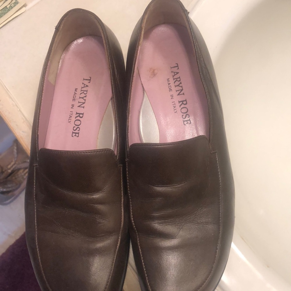 Taryn Rose brown leather loafers vibram size 38